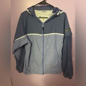 Columbia windbreaker size medium EUC